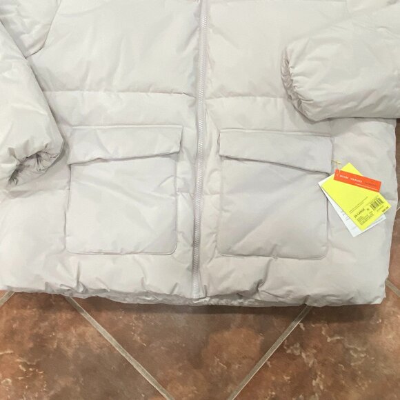 NEW WITH TAGS All In Motion HEAVYWEIGHT Puffer Jacket - Picture 4 of 5